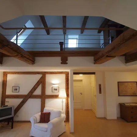 Lejlighed Gut-rattelvitz-galerie-f-hochwertig-sauna-kamin-etankstelle-spielscheune-15-000qm-park-land